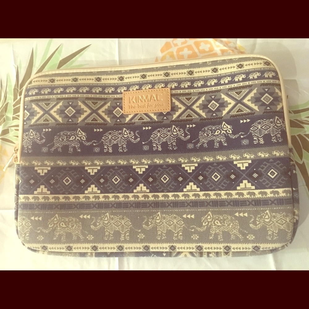 🍍Large Laptop Case 14+ Inch Elephants Navy Zipper